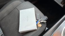 Nissan Qashqai 1.3 DiG-T MH N-Connecta 5dr Petrol Hatchback